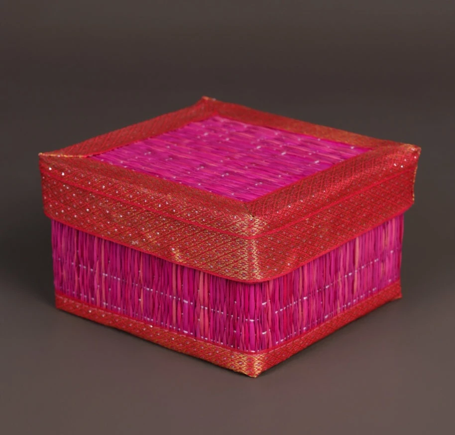 Square Korai Box With Zari Borders - 2